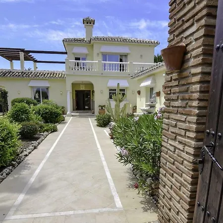20001 - Exquisite 50m To Holiday home Marbella