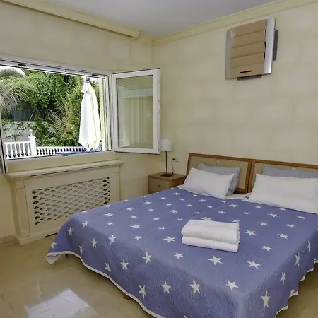 Holiday home 20001 - Exquisite 50m To Marbella